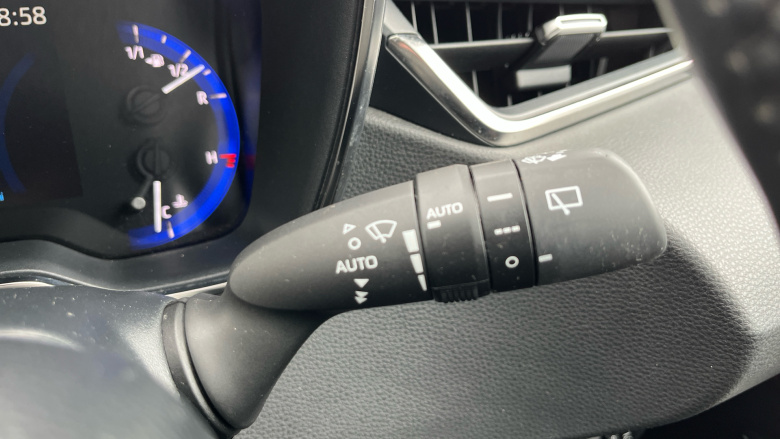 Toyota Corolla 1.8 VVT-i Hybrid Excel 5dr CVT Hybrid Hatchback